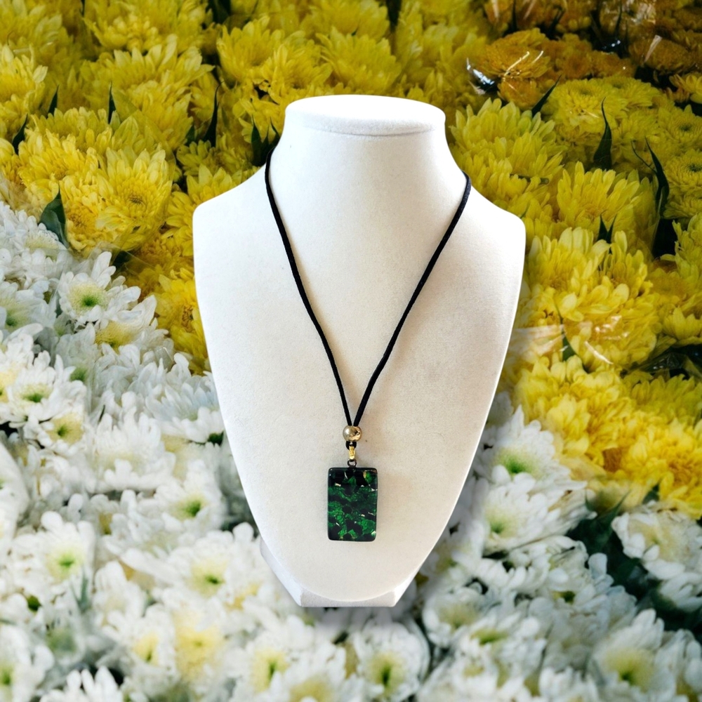 NIB 90s VTG Green/Black Murano Glass Pendant Necklace